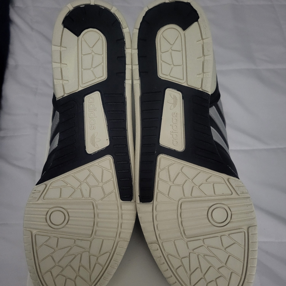 Adidas Rivalry  Consortium - Picture 5 of 12